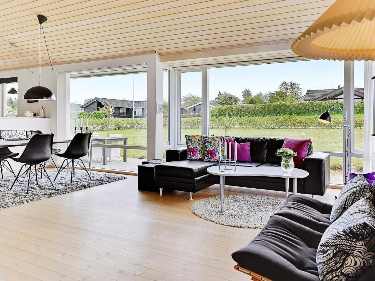 7 Person Holiday Home In Nordborg Luaran gambar